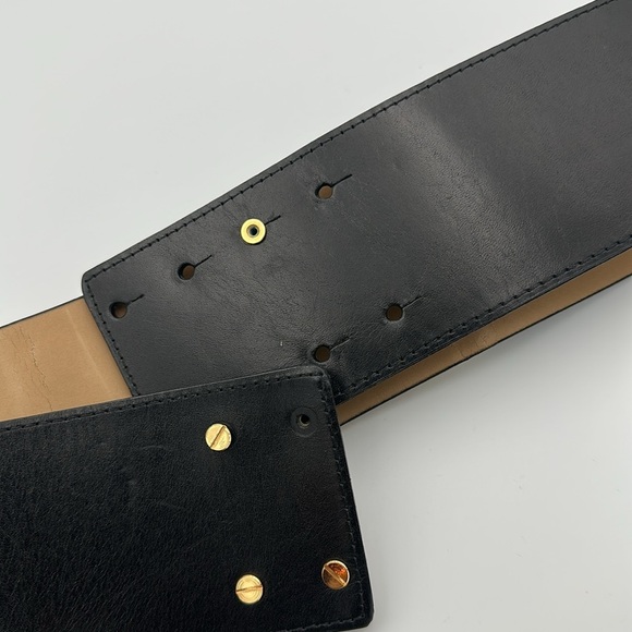 St. John Ladies Leather Belt Wide Large Gold Buckle SzSmall - Picture 4 of 14